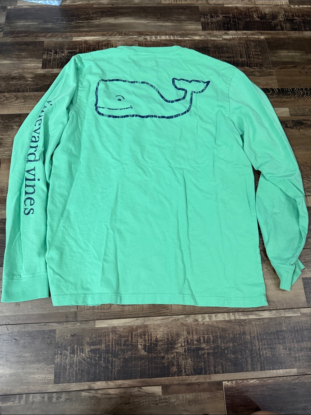 Vineyard Vines Men’s Long-Sleeve Pocket Tee in Mint - Picture 3 of 3